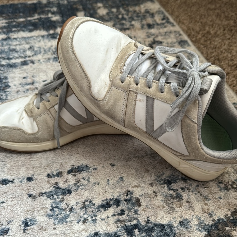 Vionic rechelle sneakers